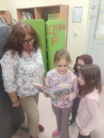 fd9afc12-fcb3-452f-8d82-4a8d3f3fc82a